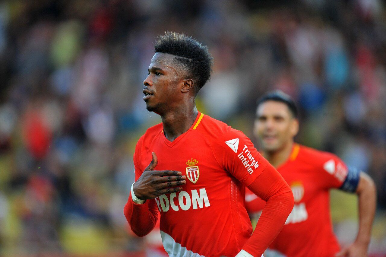 九游体育入口-风云突变！拉齐奥今夜官宣签约，国王杯版图或变，话题不断，赛季目标并未改变的简单介绍